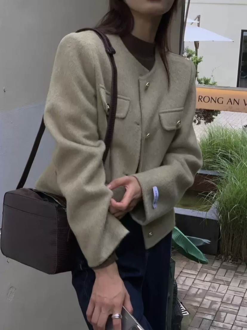 STRAWBERRY東大門㊣實拍女裝新品推薦人氣25秋冬熱賣時尚夾克STRAWBERRY夾克