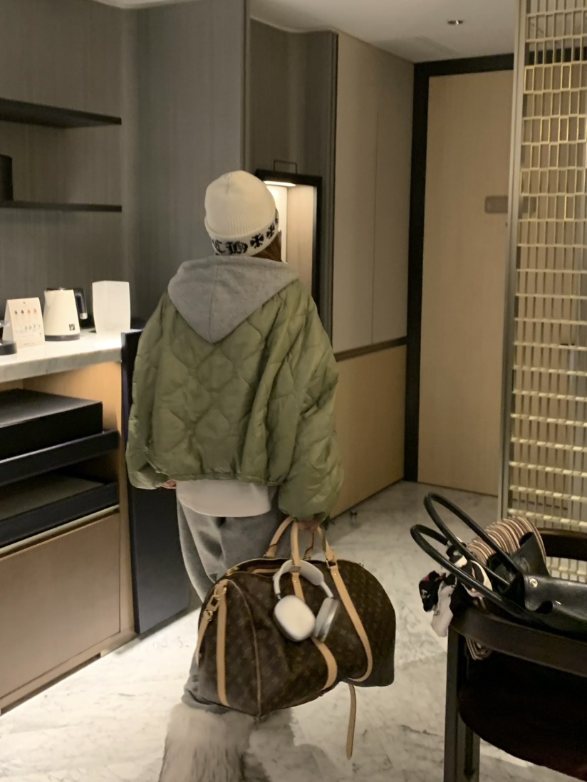 VIRKIN東大門㊣直郵女士新款時尚推薦25秋冬短款棉服兩面穿VIRKIN短款棉服
