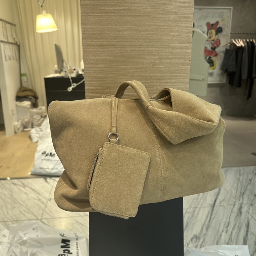 LE BUTTER韓國代購㊣女士新品人氣單肩斜跨包含小包絨面革LE BUTTER單肩/斜跨包