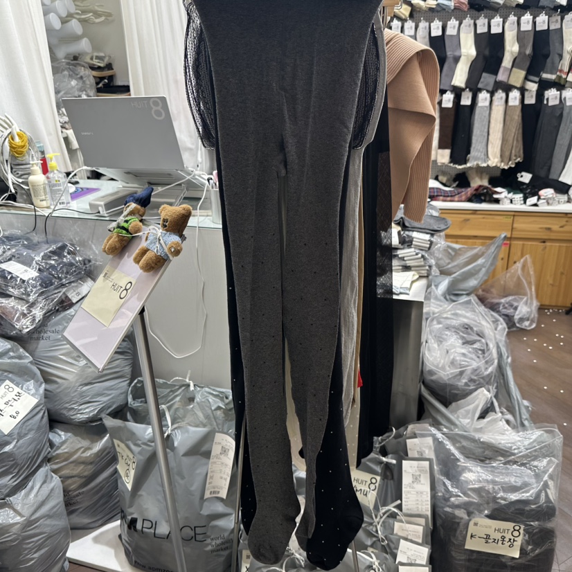 HUIGT8韓國代購㊣女士新品人氣25秋冬熱賣真品休閑職業襪子HUIGT8襪子圖色2墨色
