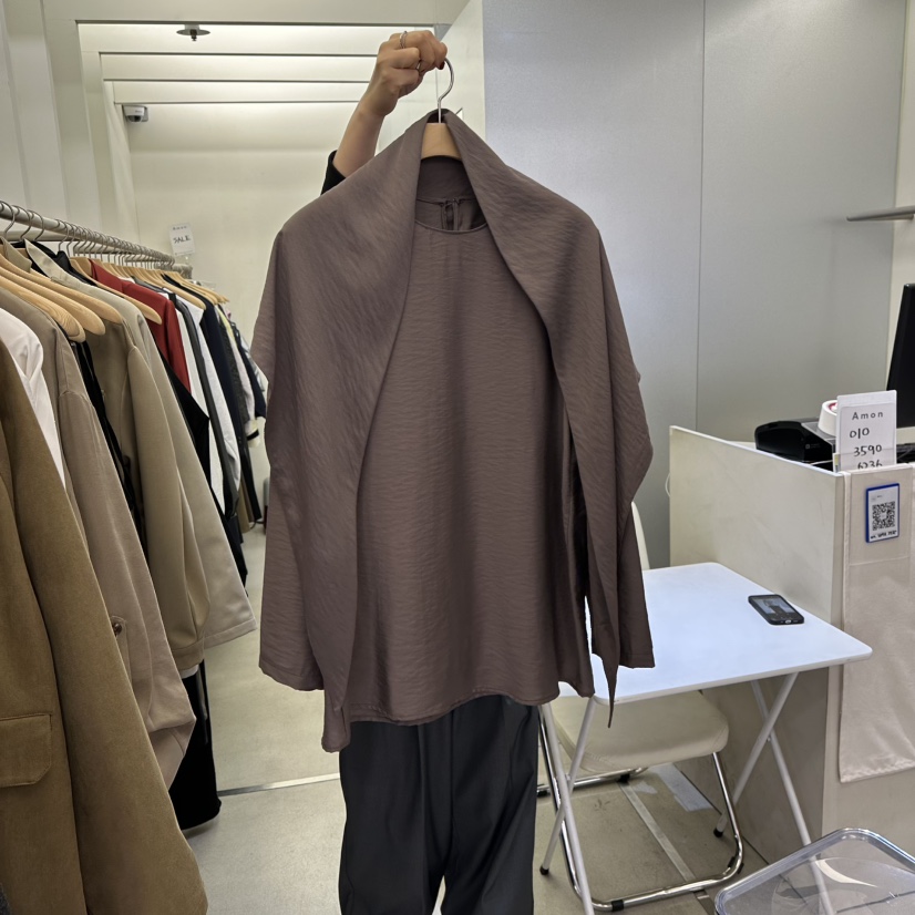 AMON韓國代購㊣女士新款人氣時尚熱賣25秋冬套裝兩件套圍巾AMON套裝圖色2