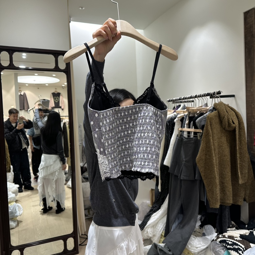 THEMORYPARK韓國直郵㊣女裝新款人氣職業休閑時尚吊帶背心蕾絲THE MORY PARK吊帶/背心