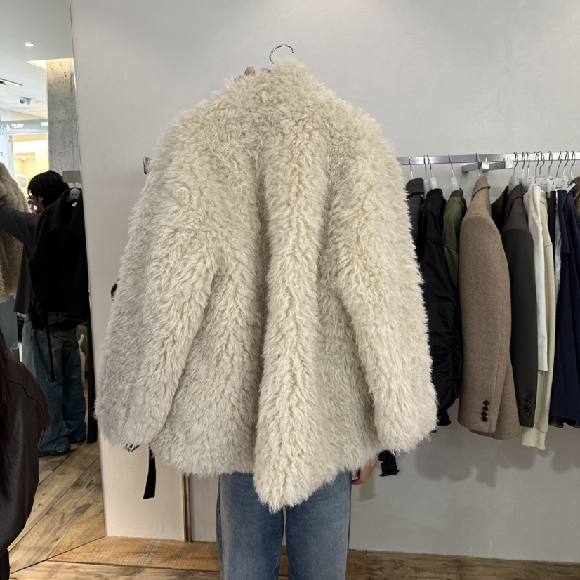 CREAM VILLA韓國代購㊣女士新款職業短款大衣皮草CREAMVILLA短款大衣