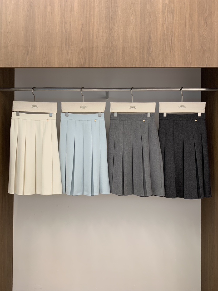 ONE MONE東大門㊣實拍女士新品熱賣人氣半身裙中短裙百褶褶裙ONE MONE半身裙/中短裙