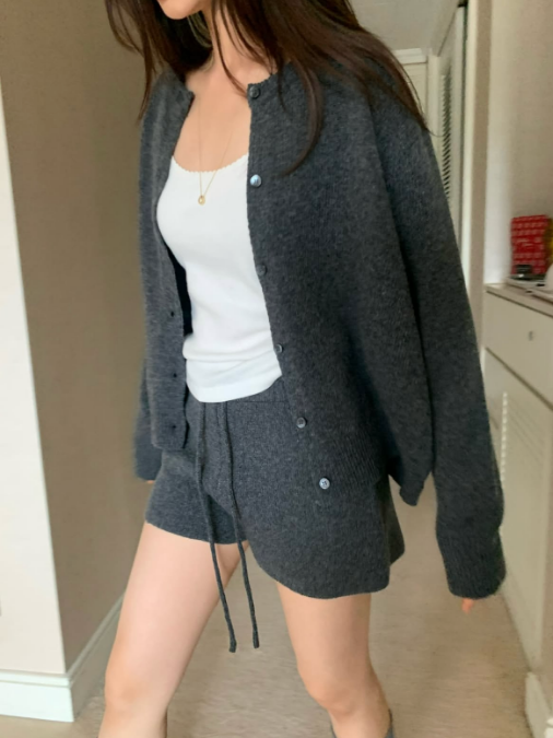 WELL ROW-T東大門㊣代購女士新款熱賣人氣25秋冬短褲羊毛WELL ROW-T短褲