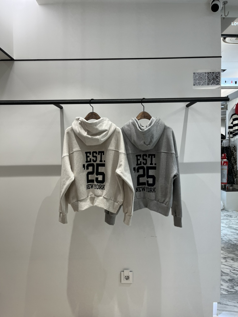 LOVE PULL東大門㊣代購女裝新品人氣推薦時尚休閑衛衣兜帽LOVE PULL衛衣