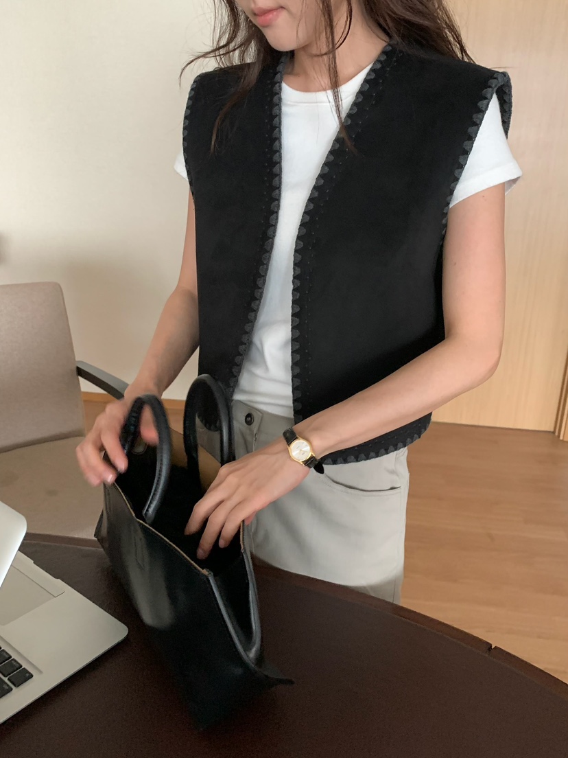 BLEECKER韓國直郵㊣女士新品休閑人氣職業推薦熱賣馬甲絨面革BLEECKER馬甲