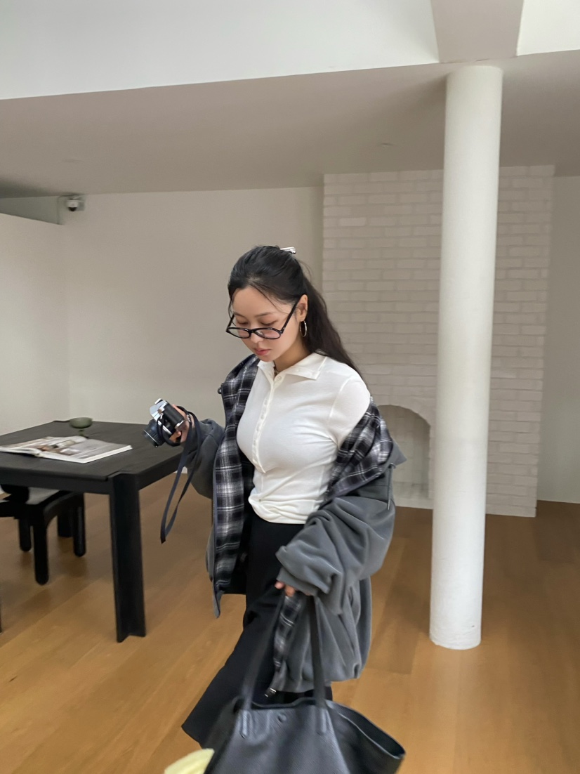 OUPPT韓國代購㊣女士新品職業推薦休閑熱賣真品人氣長袖T恤OUPPT長袖T恤