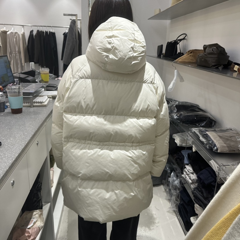 GALLERY-P東大門㊣直郵女士新款人氣推薦熱賣短款羽絨服柔軟GALLERY短款羽絨服