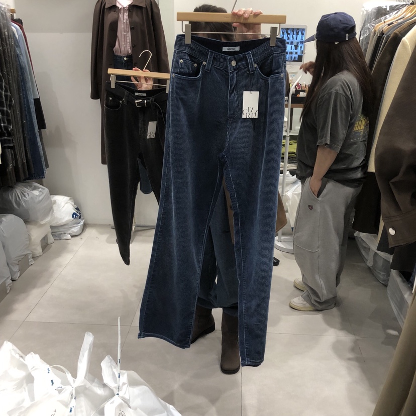 ANN MARGRET韓國代購㊣女裝新品真品牛仔褲不含腰帶GRETA.Y牛仔褲圖色1
