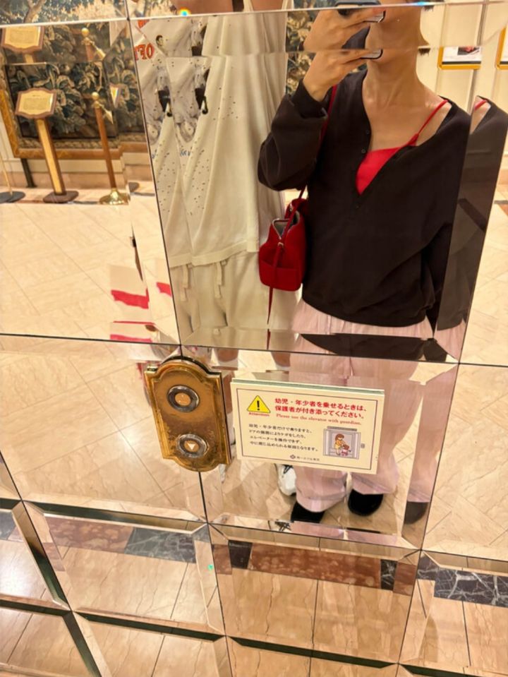LIVE FOREVER東大門㊣直郵女士新品25秋冬真品休閑吊帶背心LIVE FOR_EVER吊帶/背心