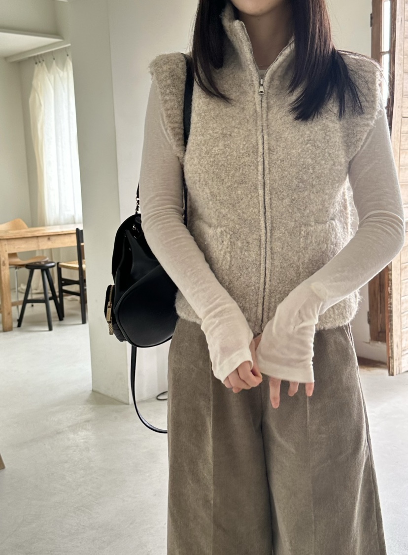LE VASE韓國直郵㊣女士新品休閑熱賣時尚真品推薦人氣馬甲LE VASE馬甲