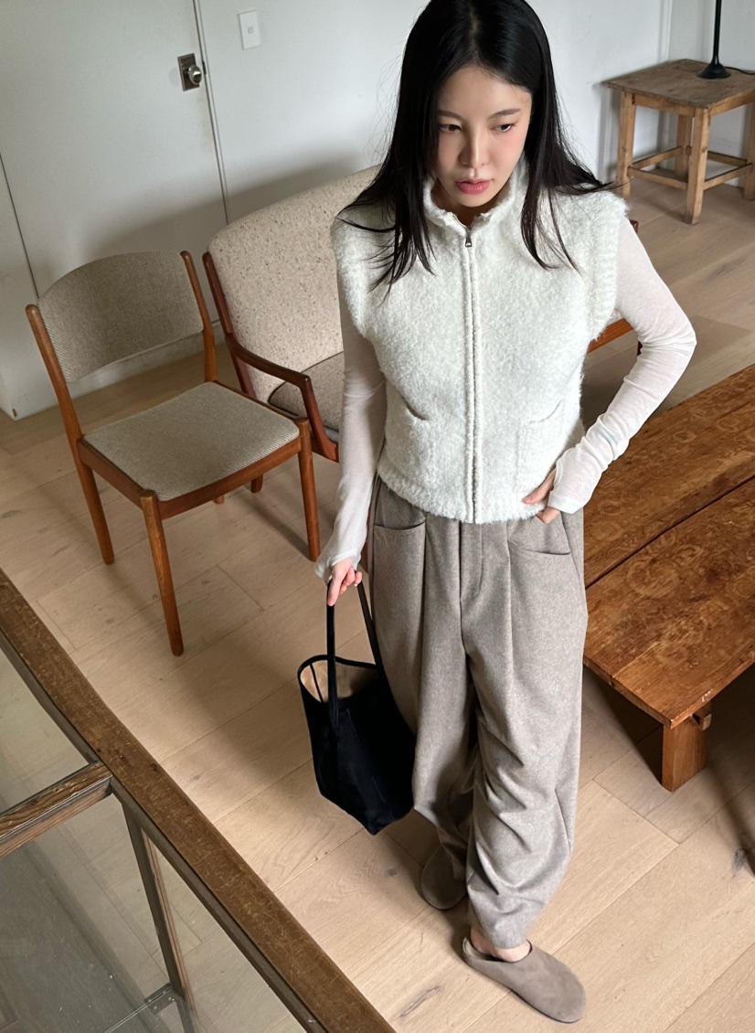 LE VASE韓國直郵㊣女士新品休閑熱賣時尚真品推薦人氣馬甲LE VASE馬甲