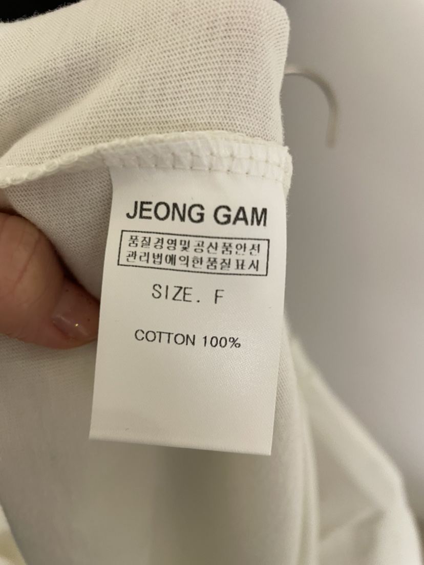 JEONG GAM STUDIOS韓國代購㊣女士新款人氣時尚真品熱賣T恤JEONG GAMT恤