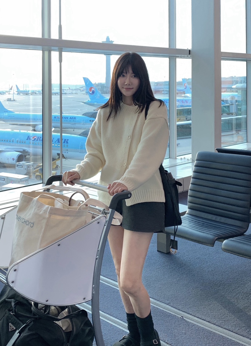 COURGETTE東大門㊣直郵女士新款時尚休閑人氣針織衫不含圍巾COURGETTE針織衫