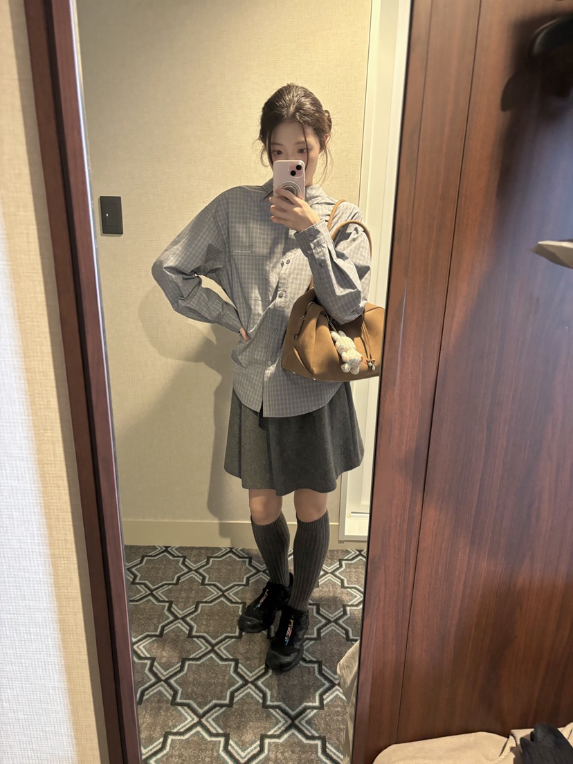 ERUME東大門㊣代購女裝新品人氣休閑職業25秋冬真品襯衫蕾絲衫ERUME襯衫/蕾絲衫