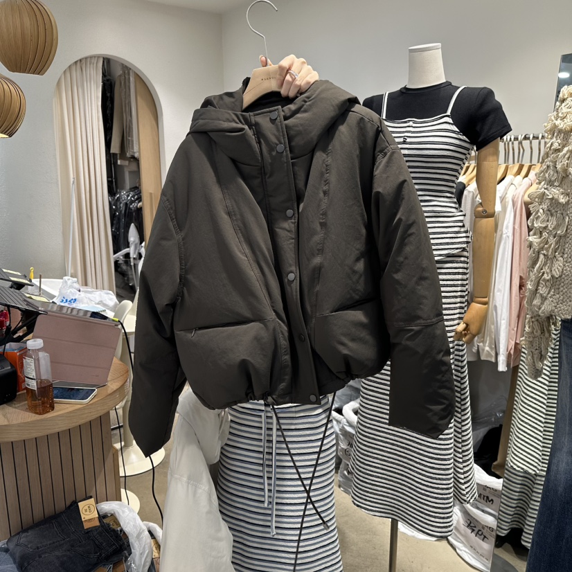 MAGNOLIA36-L東大門㊣實拍女裝新款真品短款羽絨服兜帽鵝絨MAGNOLIA36-L短款羽絨服圖色2