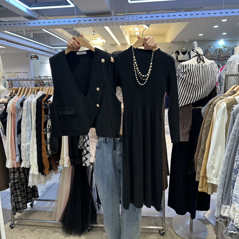 BELITA東大門㊣直郵女裝新品真品休閑熱賣套裝不含項鏈紐扣BELITA套裝圖色3