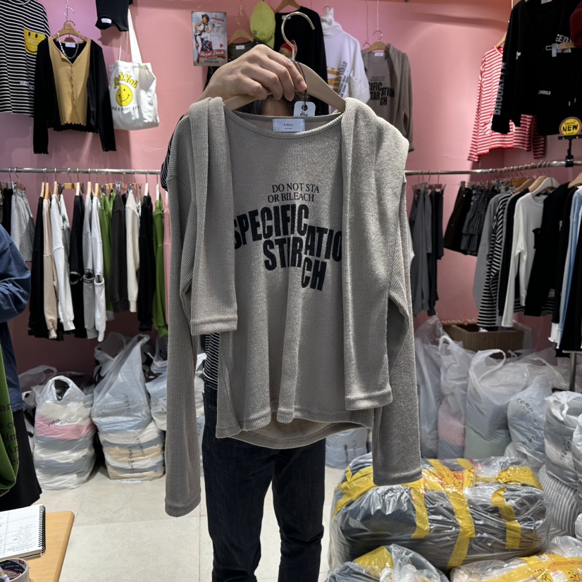 K STORY韓國直郵㊣女裝新款休閑時尚推薦職業長袖T恤假兩件K STORY長袖T恤圖色1