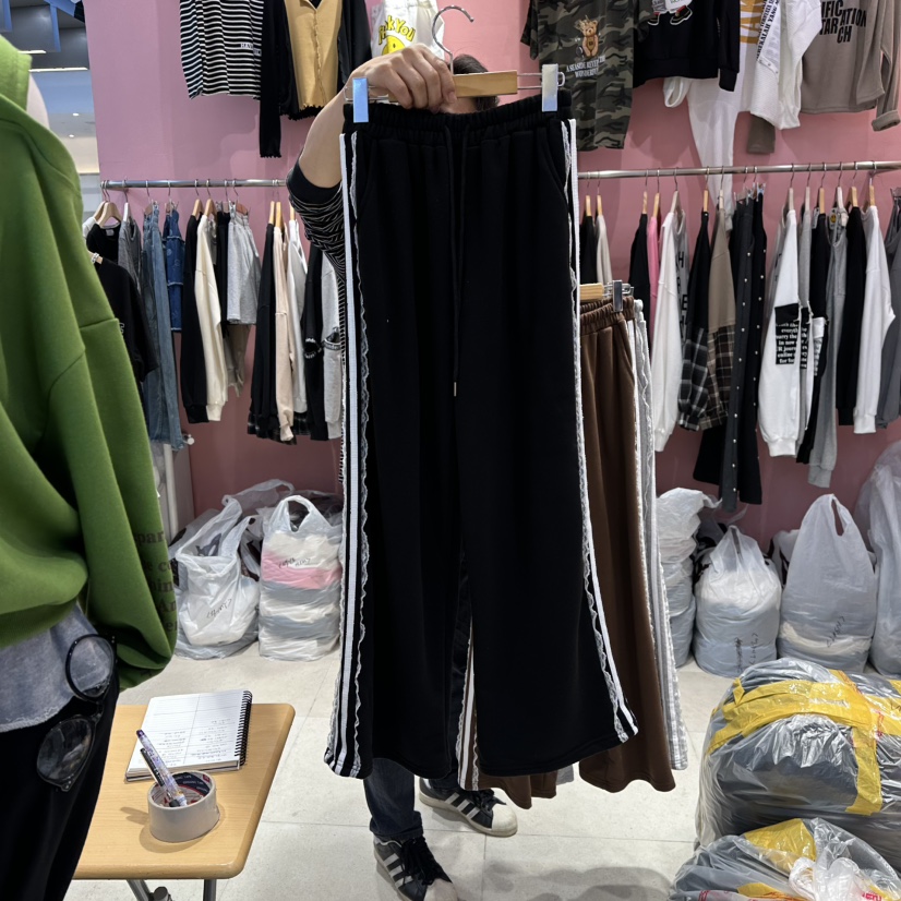 K STORY韓國直郵㊣女士新款推薦熱賣時尚真品人氣休閑褲蕾絲K STORY休閑褲圖色2
