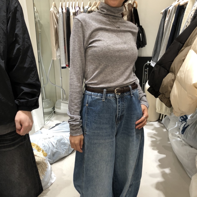 YUNBAL東大門㊣直郵女士新款熱賣人氣職業推薦休閑時尚長袖T恤YUNBAL長袖T恤圖色2