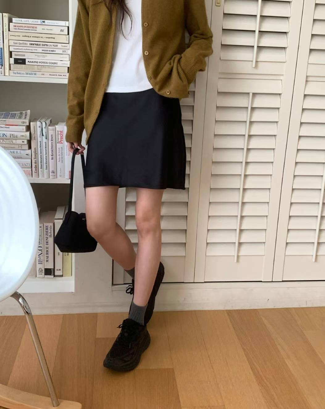 COME HERE東大門㊣直郵女裝新品休閑25秋冬時尚推薦短裙緞面COME HERE短裙