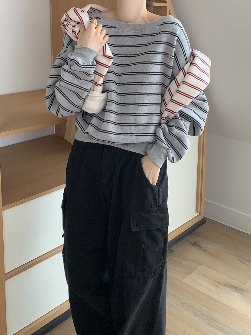FORMSTUDIO東大門㊣實拍女裝新款人氣休閑衛衣單排扣拉絨露肩FORMSTUDIO衛衣