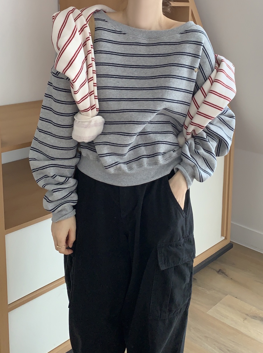 FORMSTUDIO東大門㊣實拍女裝新款人氣休閑衛衣單排扣拉絨露肩FORMSTUDIO衛衣