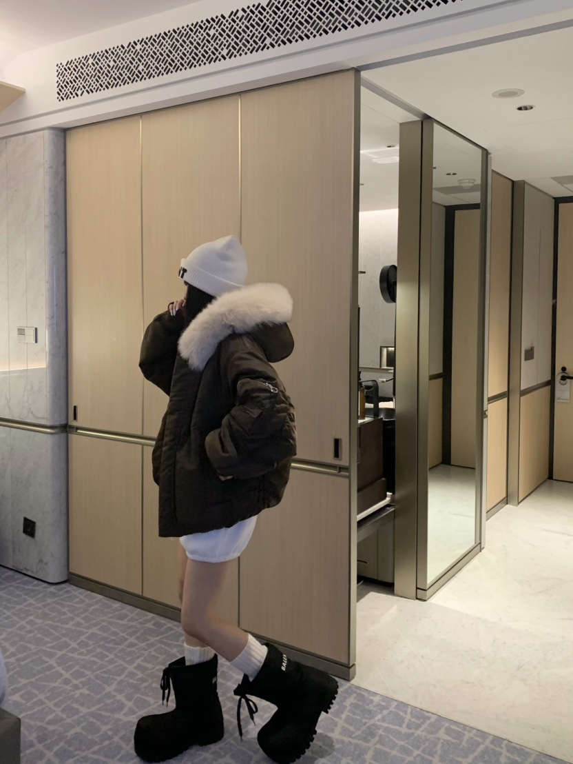 VIRKIN韓國直郵㊣女士新款時尚真品休閑人氣熱賣推薦短款棉服VIRKIN短款棉服