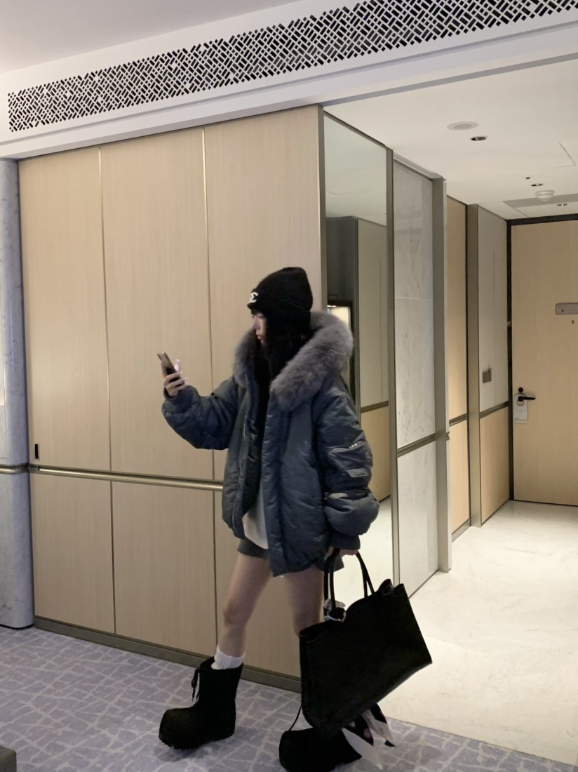 VIRKIN韓國直郵㊣女士新款時尚真品休閑人氣熱賣推薦短款棉服VIRKIN短款棉服