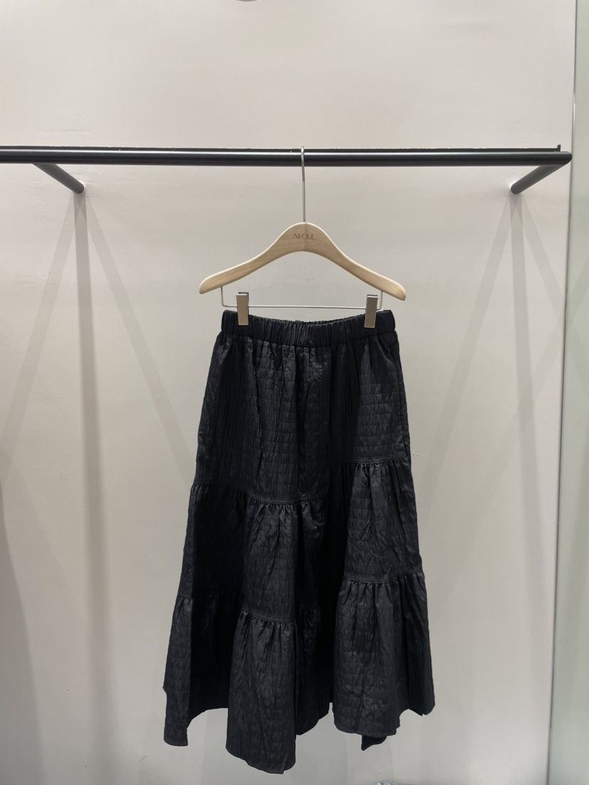 NEOUL東大門㊣直郵女士新品休閑推薦25秋冬時尚人氣長裙絎縫NEOUL/ahin雙領標簽長裙圖色2