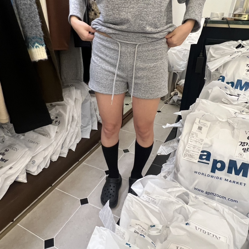 VIRKIN東大門㊣直郵女裝新品真品人氣熱賣休閑25秋冬職業短褲VIRKIN短褲圖色3