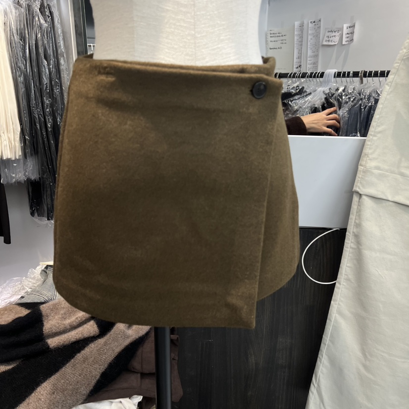 OUS/INCH-L東大門㊣直郵女士新品職業熱賣人氣時尚休閑短裙OUS/INCH短裙圖色1