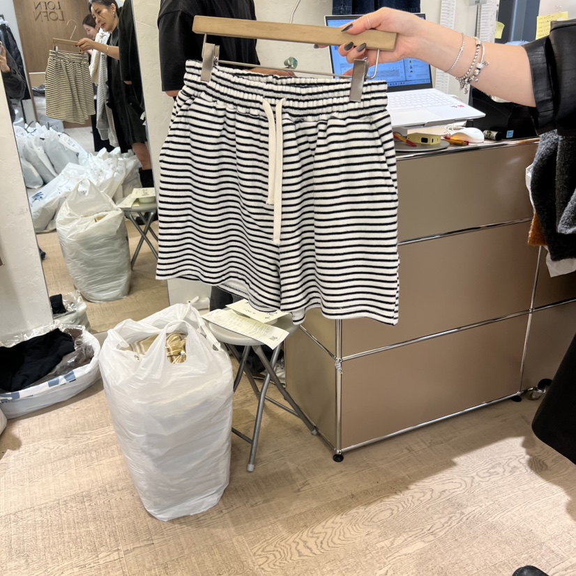 W AND J東大門㊣實拍女裝新品25秋冬熱賣休閑推薦短褲加絨W AND J短褲圖色2
