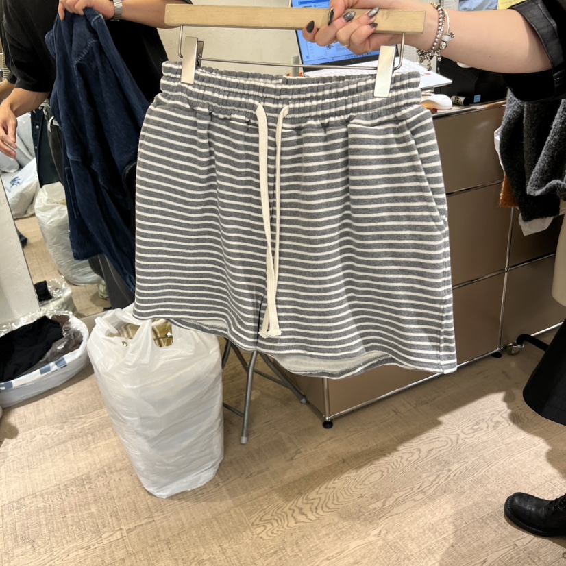 W AND J東大門㊣實拍女裝新品25秋冬熱賣休閑推薦短褲加絨W AND J短褲圖色3