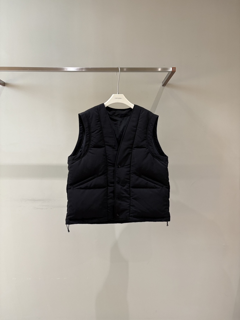 LIMED SPRUCE東大門㊣代購女裝新款25秋冬休閑真品馬甲鵝絨LIMED SPRUCE馬甲圖色2