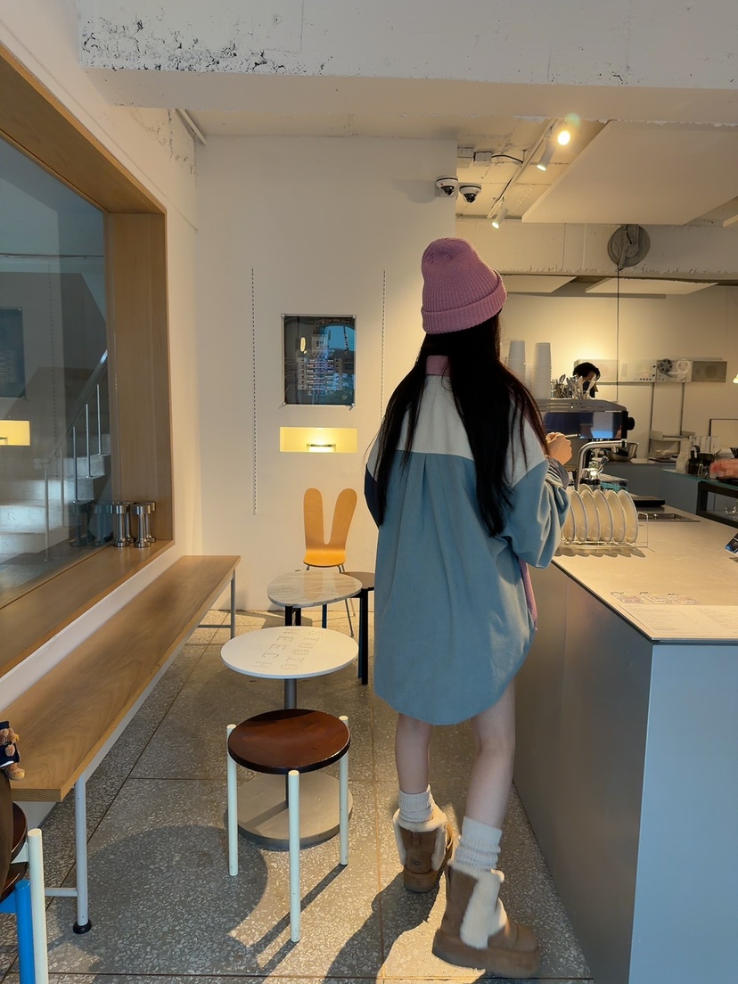 PALETTE-Q東大門㊣直郵女士新品熱賣時尚真品人氣襯衫蕾絲衫PALETTE襯衫/蕾絲衫