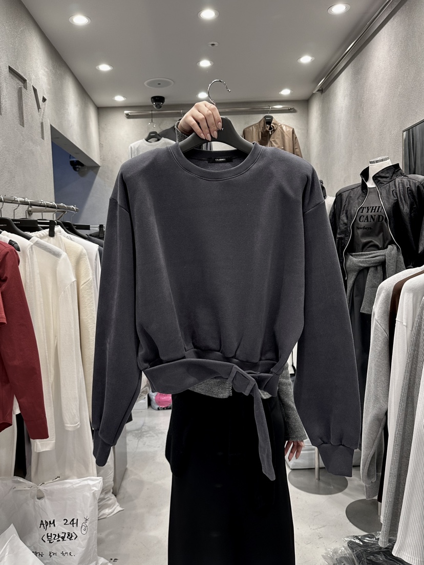 CELEBRITY-A東大門㊣代購女裝新品25秋冬真品人氣衛衣腰帶CELEBRITY-A衛衣圖色2