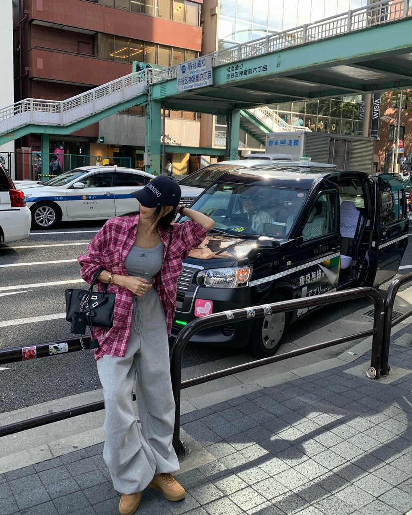 REVE CITE-L東大門㊣直郵女裝新款休閑職業熱賣襯衫蕾絲衫REVE CITE襯衫/蕾絲衫