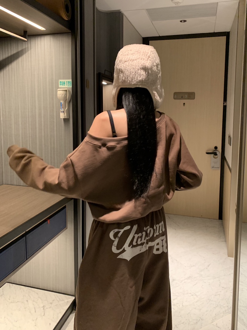 BADCALM韓國代購㊣女士新品休閑25秋冬推薦熱賣人氣時尚衛衣BADCALM衛衣