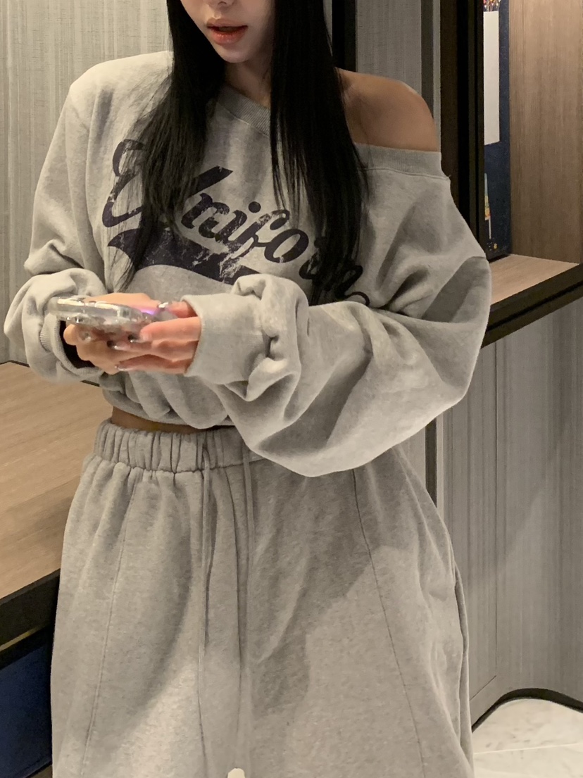 BADCALM韓國代購㊣女士新品休閑25秋冬推薦熱賣人氣時尚衛衣BADCALM衛衣
