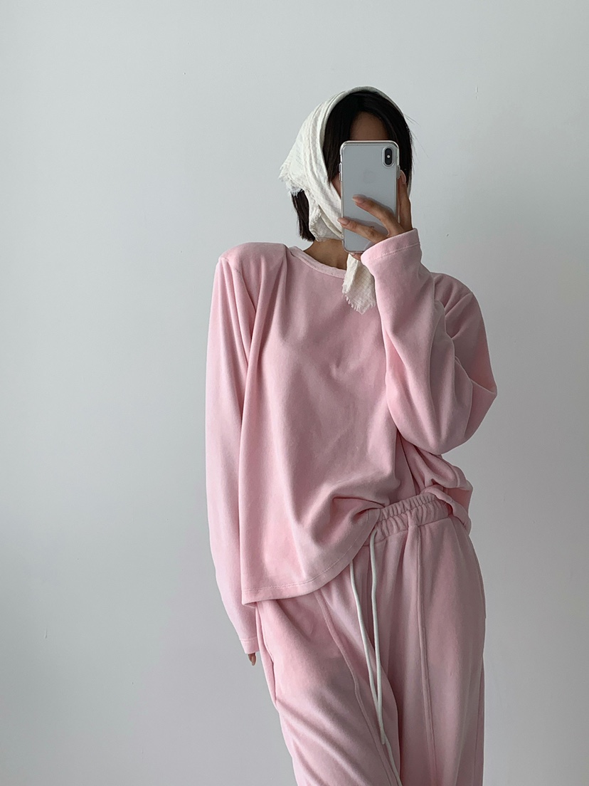 CELEBRITY-A東大門㊣實拍女士新款推薦25秋冬時尚休閑長袖T恤CELEBRITY-A長袖T恤