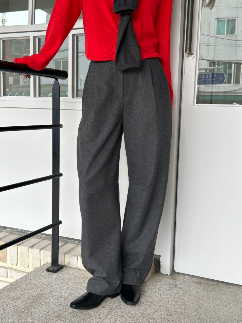 OVER NEAR韓國直郵㊣女士新款時尚職業熱賣推薦休閑褲羊毛OVER NEAR休閑褲