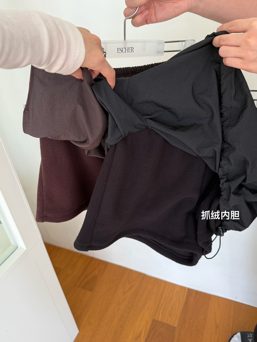 ESCHER東大門㊣實拍女士新品推薦熱賣休閑時尚25秋冬短裙連帽衫ESCHER短裙