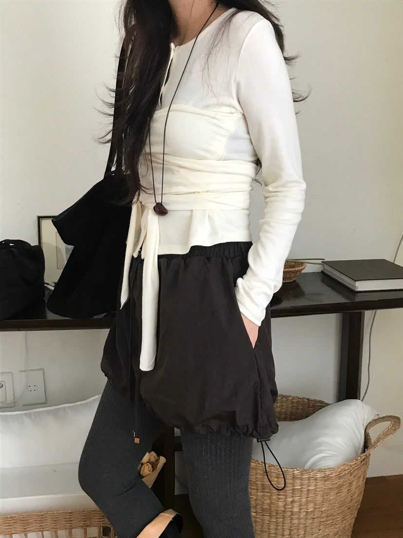 ESCHER東大門㊣實拍女士新品推薦熱賣休閑時尚25秋冬短裙連帽衫ESCHER短裙