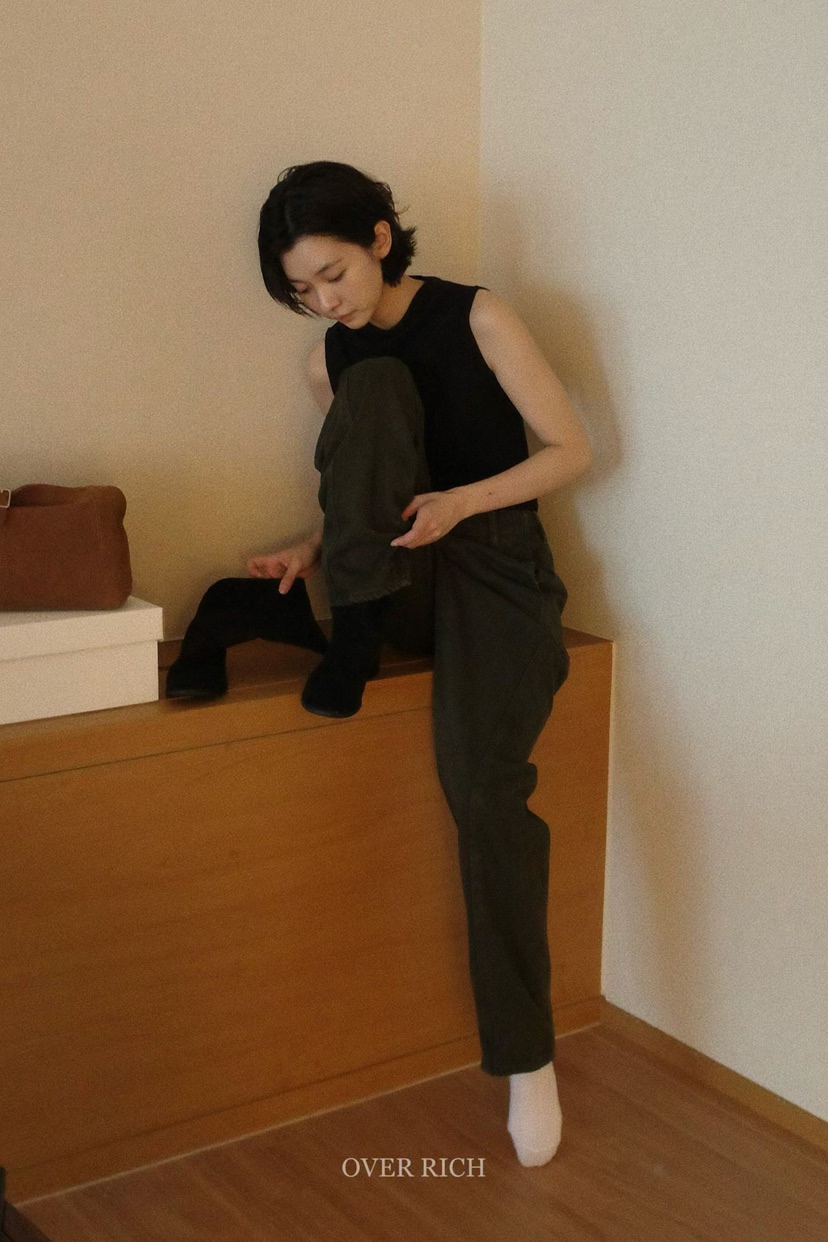 OVER RICH韓國代購㊣女裝新款職業推薦時尚休閑熱賣吊帶背心OVER RICH吊帶/背心