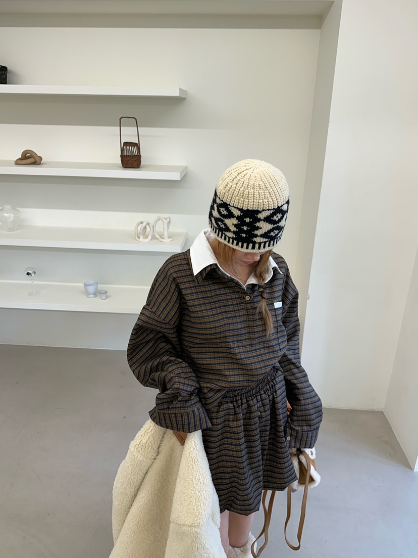 ZEROZERO東大門㊣直郵女裝新品人氣推薦襯衫蕾絲衫格紋高領ZEROZERO襯衫/蕾絲衫
