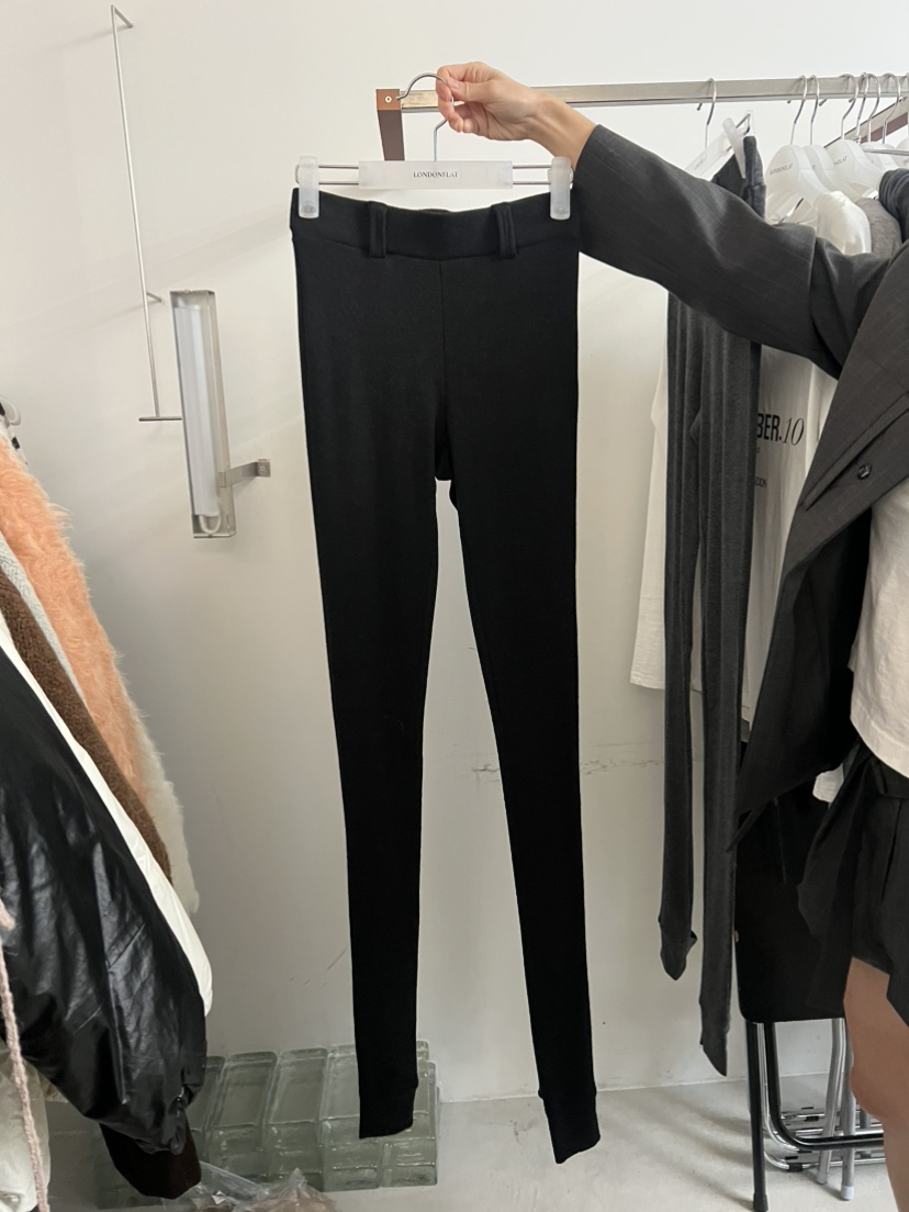 LONDON FLAT東大門㊣代購女士新品25秋冬打底褲鯊魚褲安哥拉緊身褲LONDON FLAT打底褲/鯊魚褲圖色2