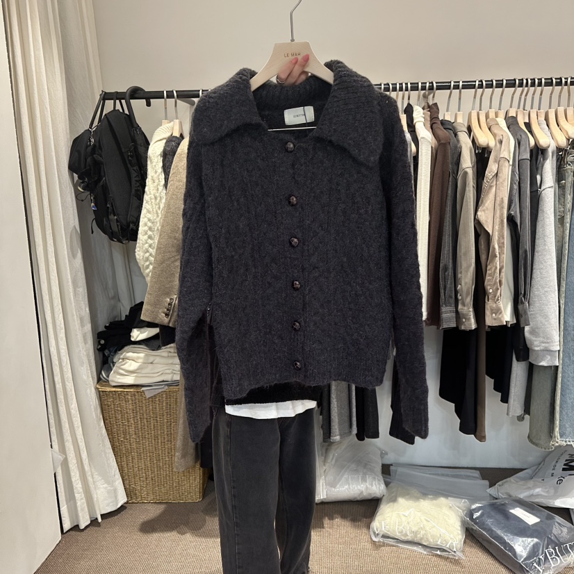 LE BUTTER韓國代購㊣女裝新品25秋冬時尚人氣針織衫羊駝復古LE BUTTER針織衫圖色2