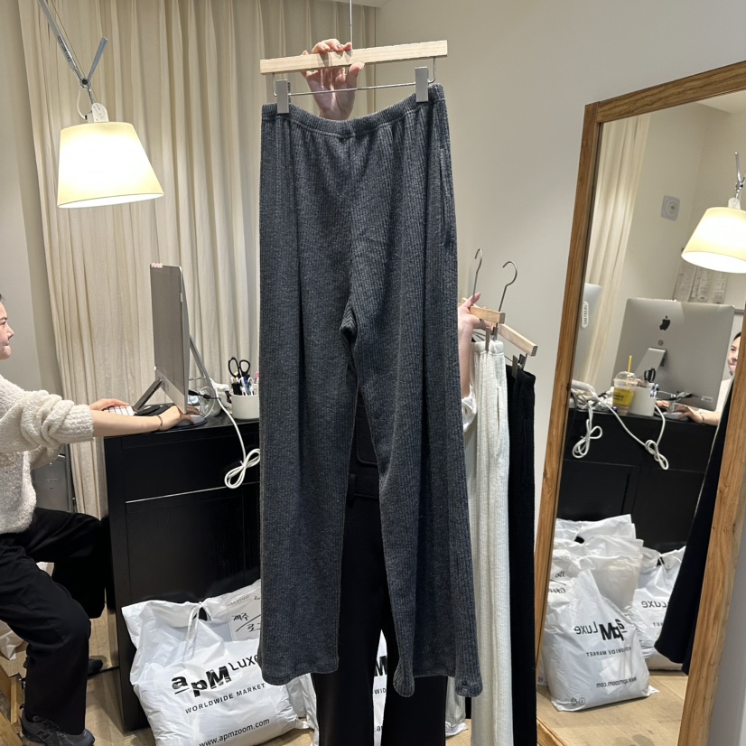 OVERTAKE東大門㊣實拍女裝新品推薦時尚職業休閑人氣休閑褲OVERTAKE休閑褲